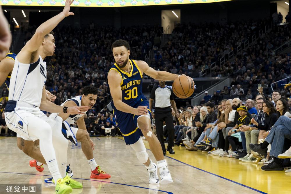 我们期待他 我们期待他