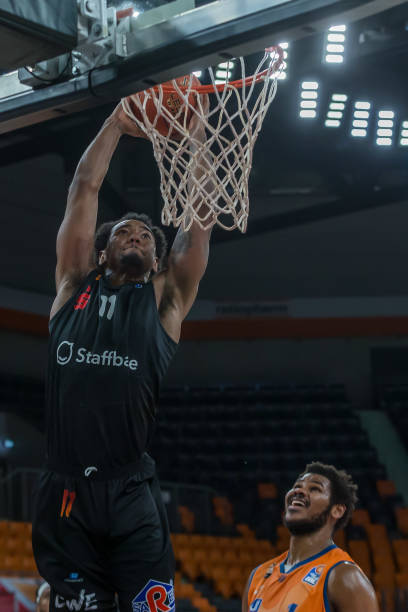 武汉女足的 武汉女足的